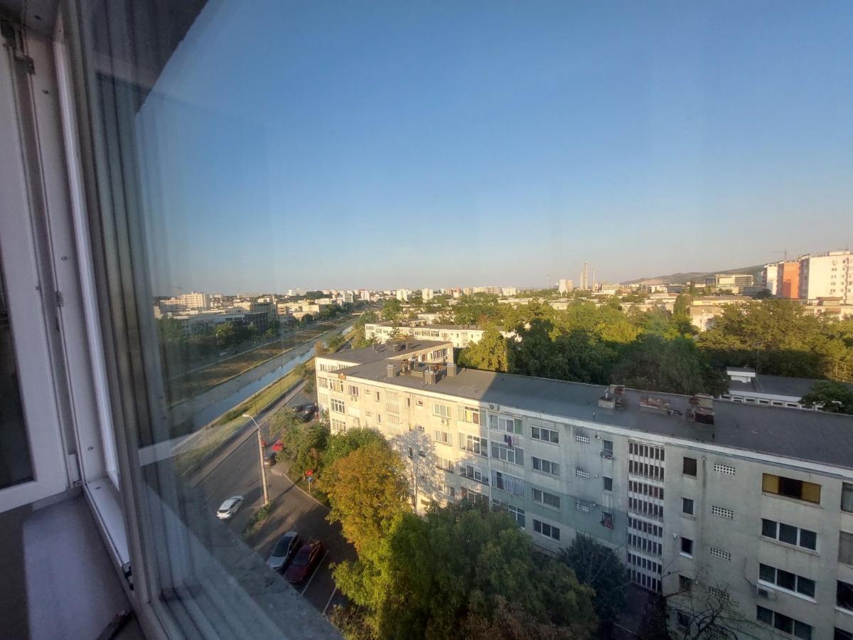 Eli'S Apartments -Ultracentral Near Palas Яссы Экстерьер фото